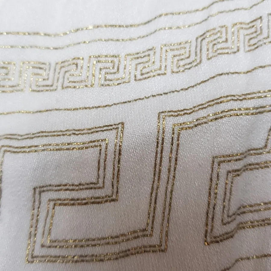 شال طرح ورساچه