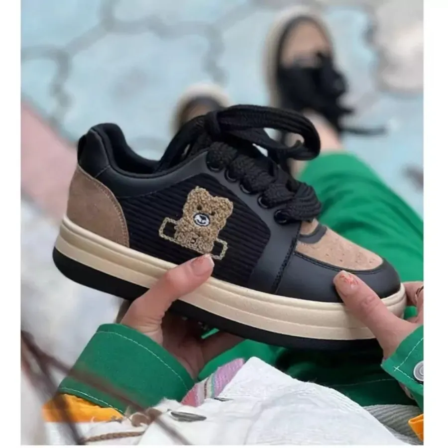 کتونی زنانه