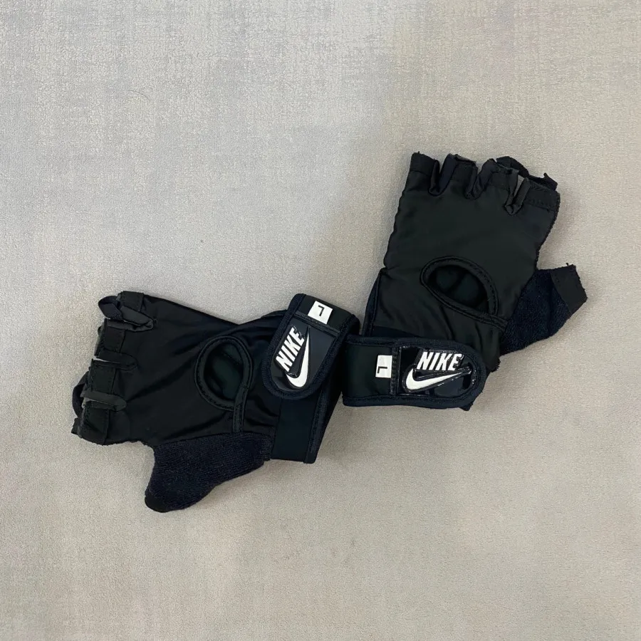 دستکش بدنسازی