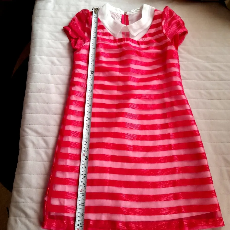 پیراهن دخترانه