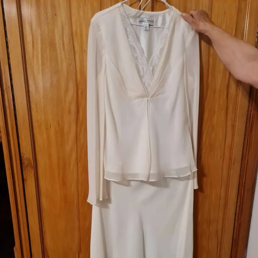 لباس بینظیر