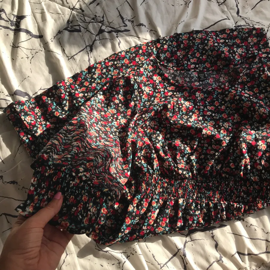 پیراهن فلوال