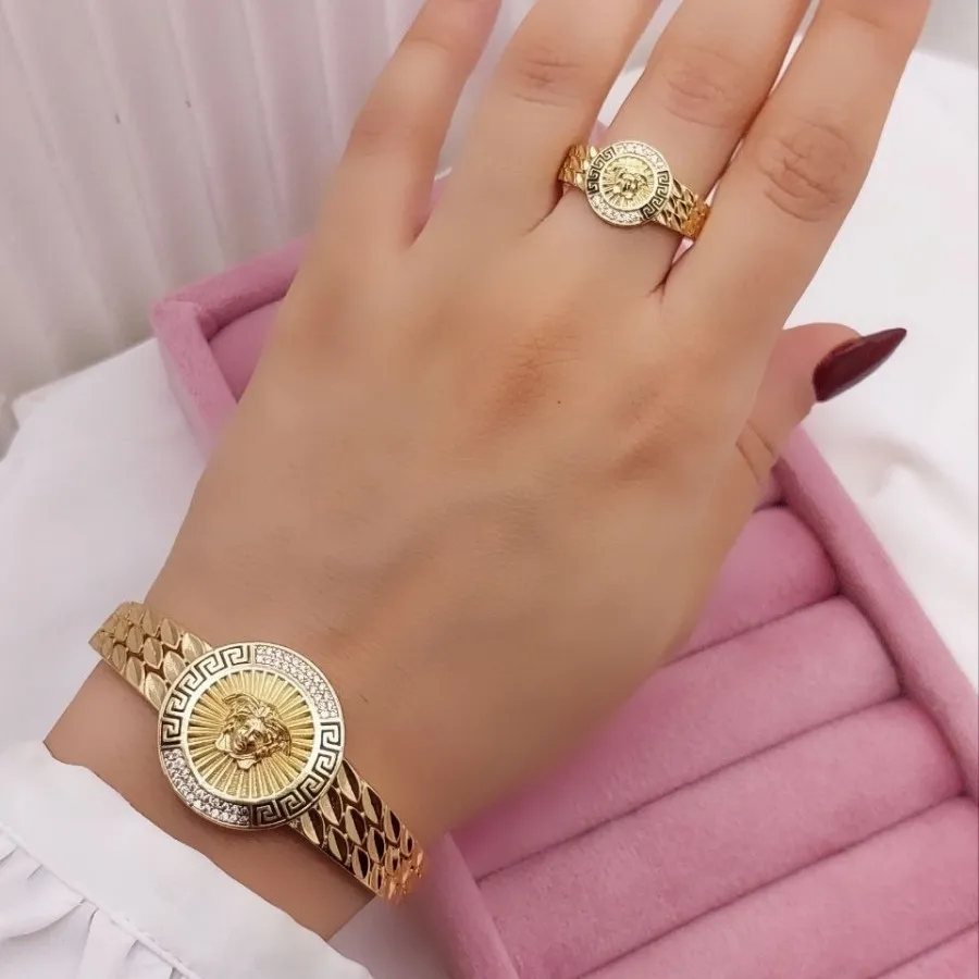 ست دستبند و انگشتر