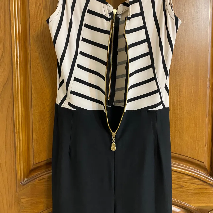 پیراهن طرح زیپ