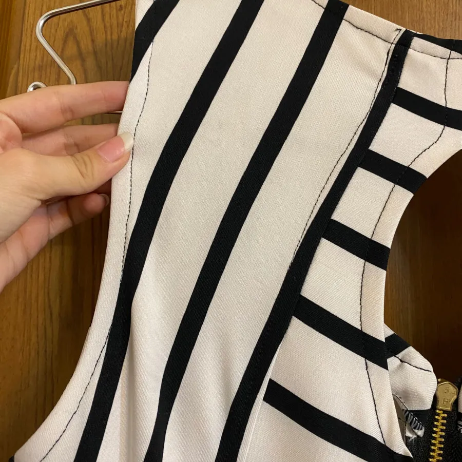 پیراهن طرح زیپ