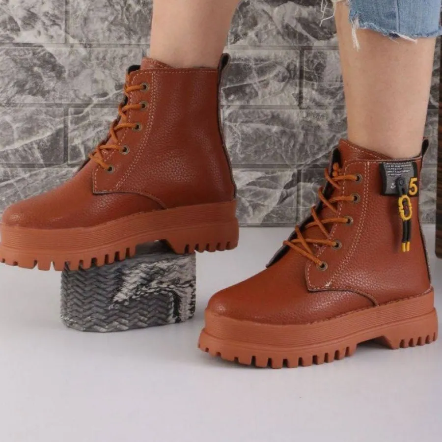 نیم بوت رایکا