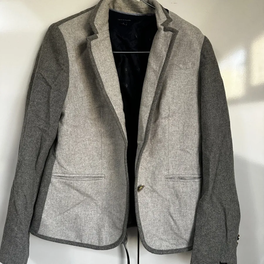 کت تامی هیلفیگر