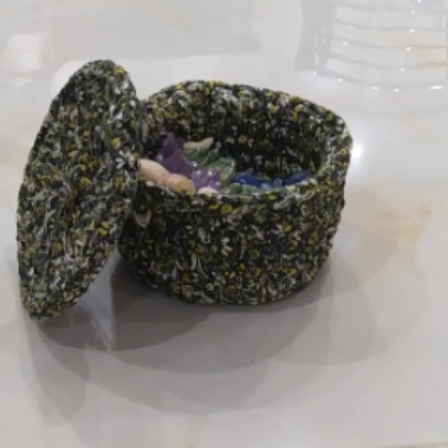 شکلات خوری بافتنی