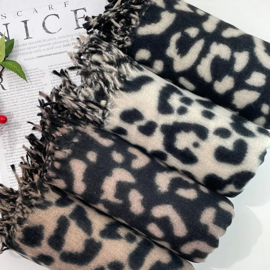 شال موهر پلنگی