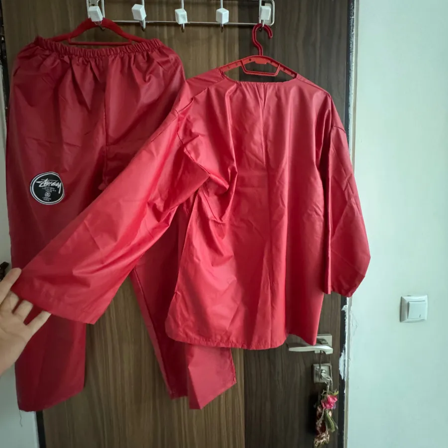 ست بارانی ضد اب قرمز