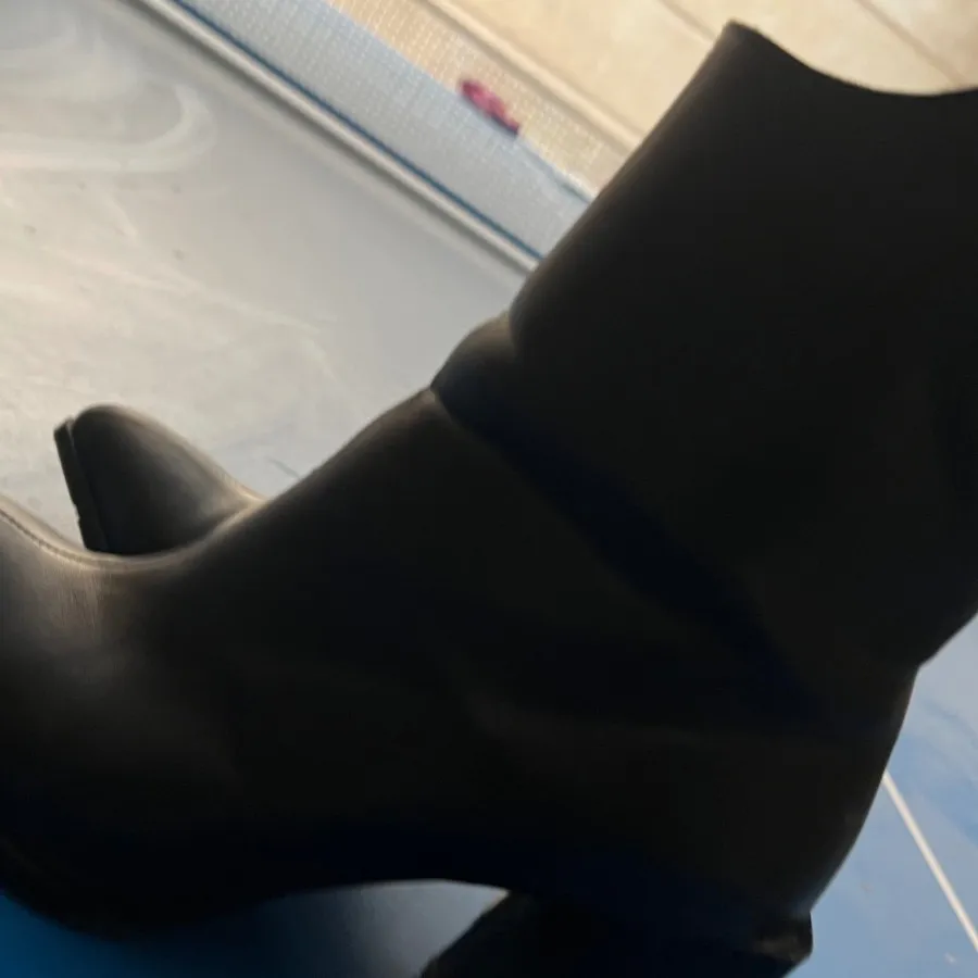 پوتین نیم بوت سایز 37-38