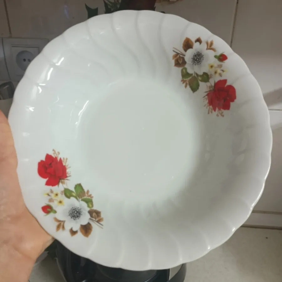 سرویس گلسرخی  قدیمی