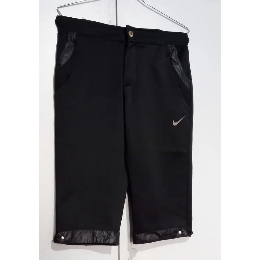 شلوارک نایک