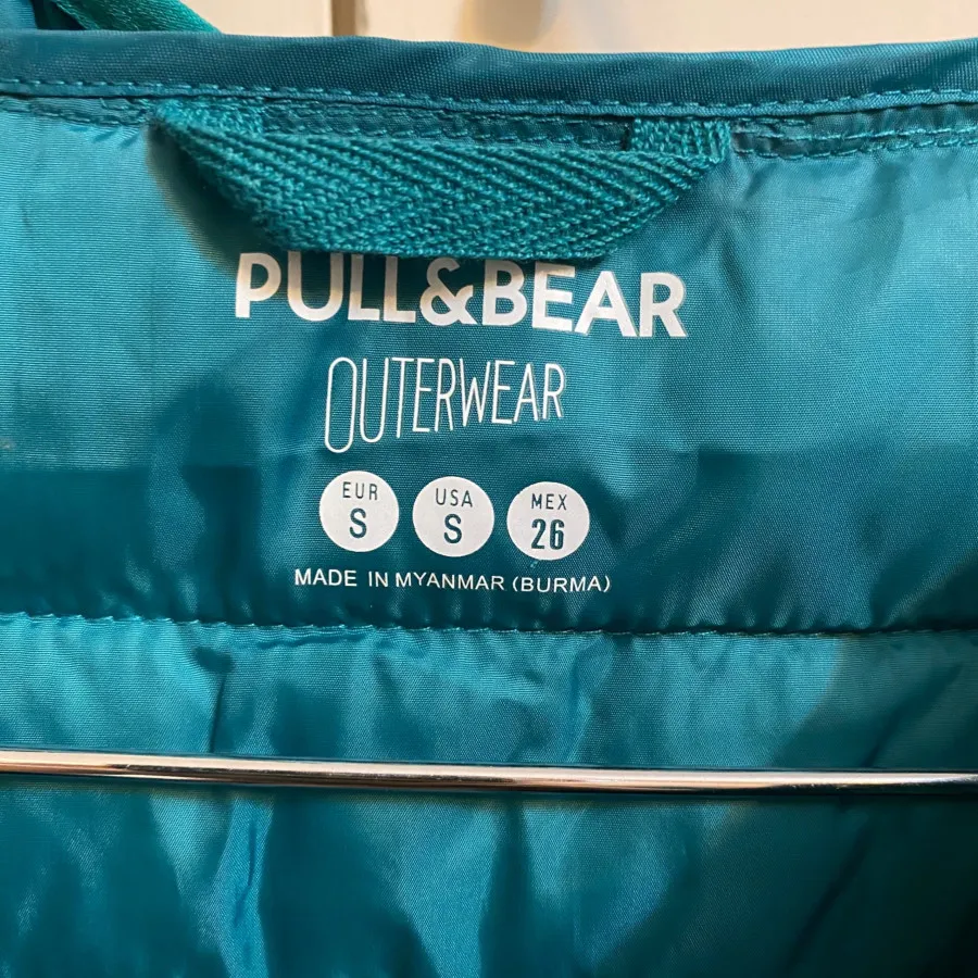 کاپشن پول اند بیر