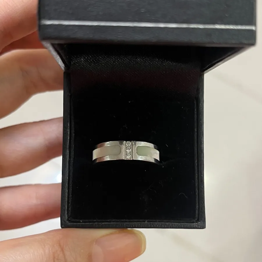 انگشتر و حلقه