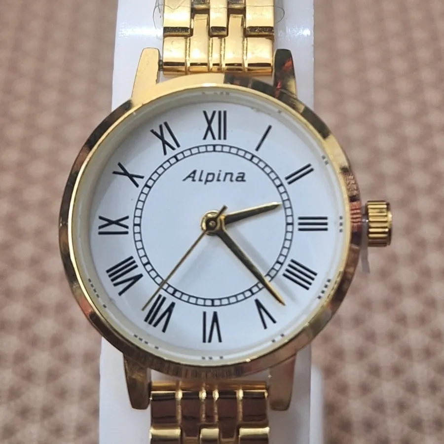 ساعت مچی زنانه آلپینا