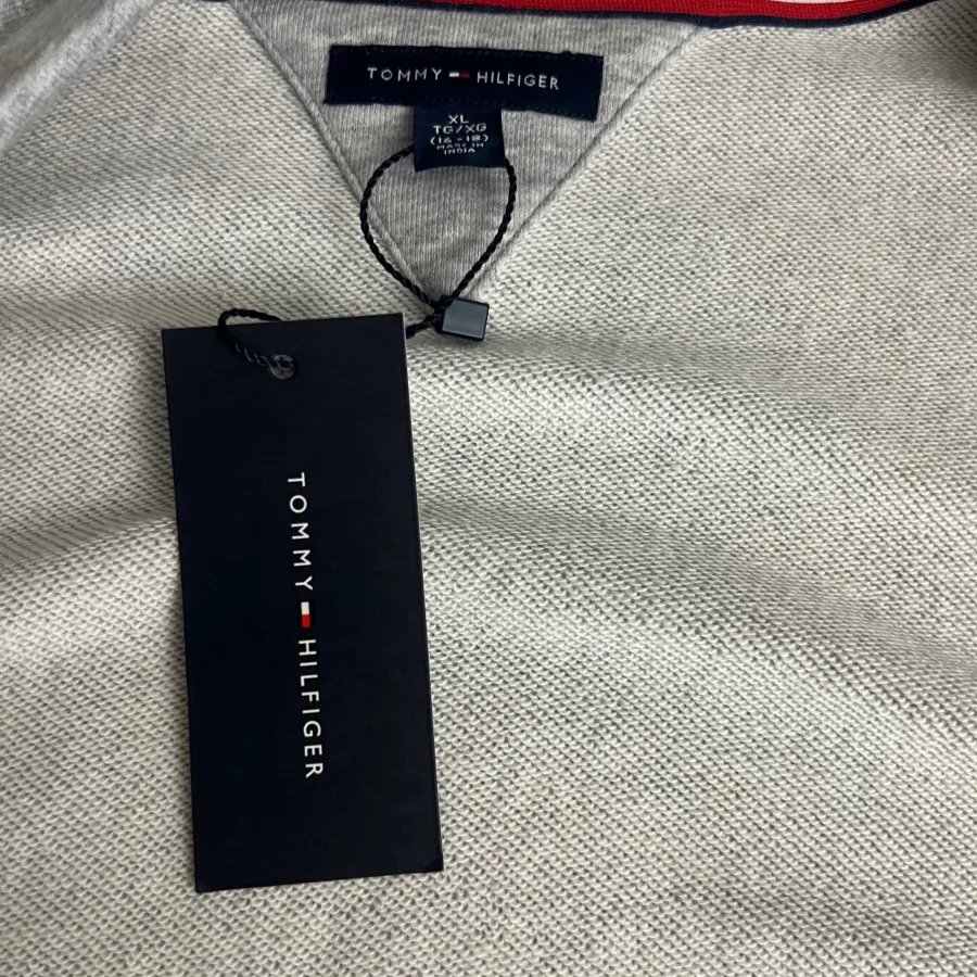 سویی شرت تامی