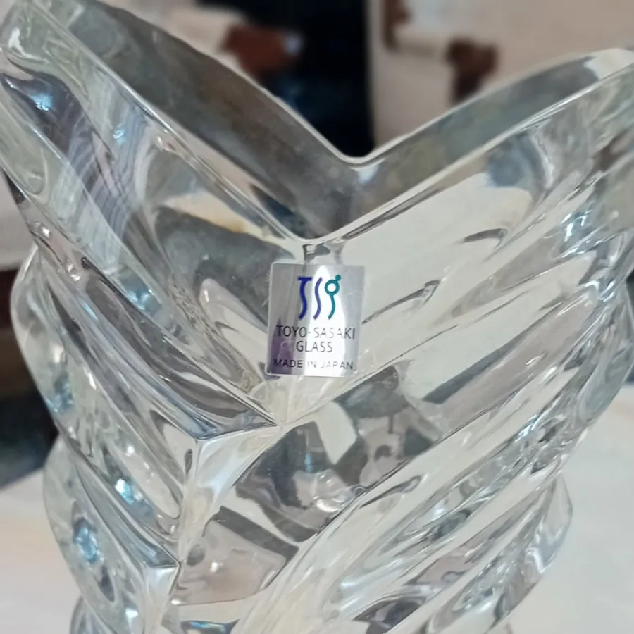 گلدان برند تویوساساکی اصل