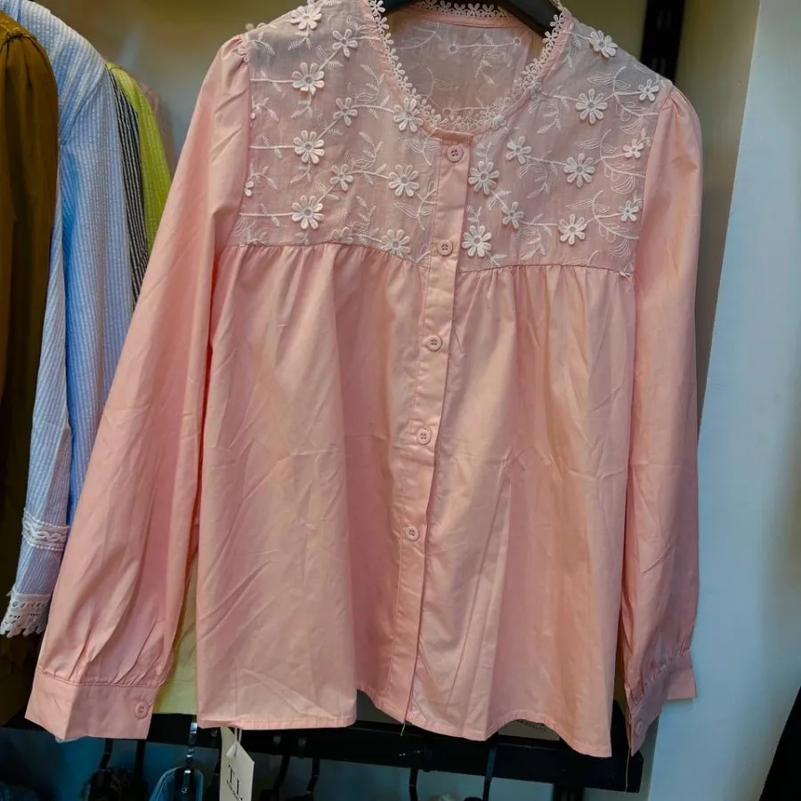 شومیز گلدوزی شده شیک