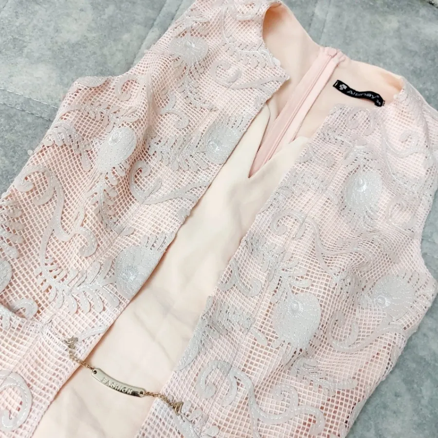 تاپ مجلسیaltinay