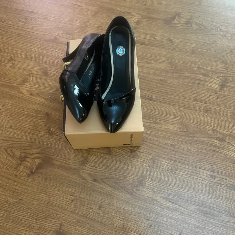 کفش پاشنه 8سانتی