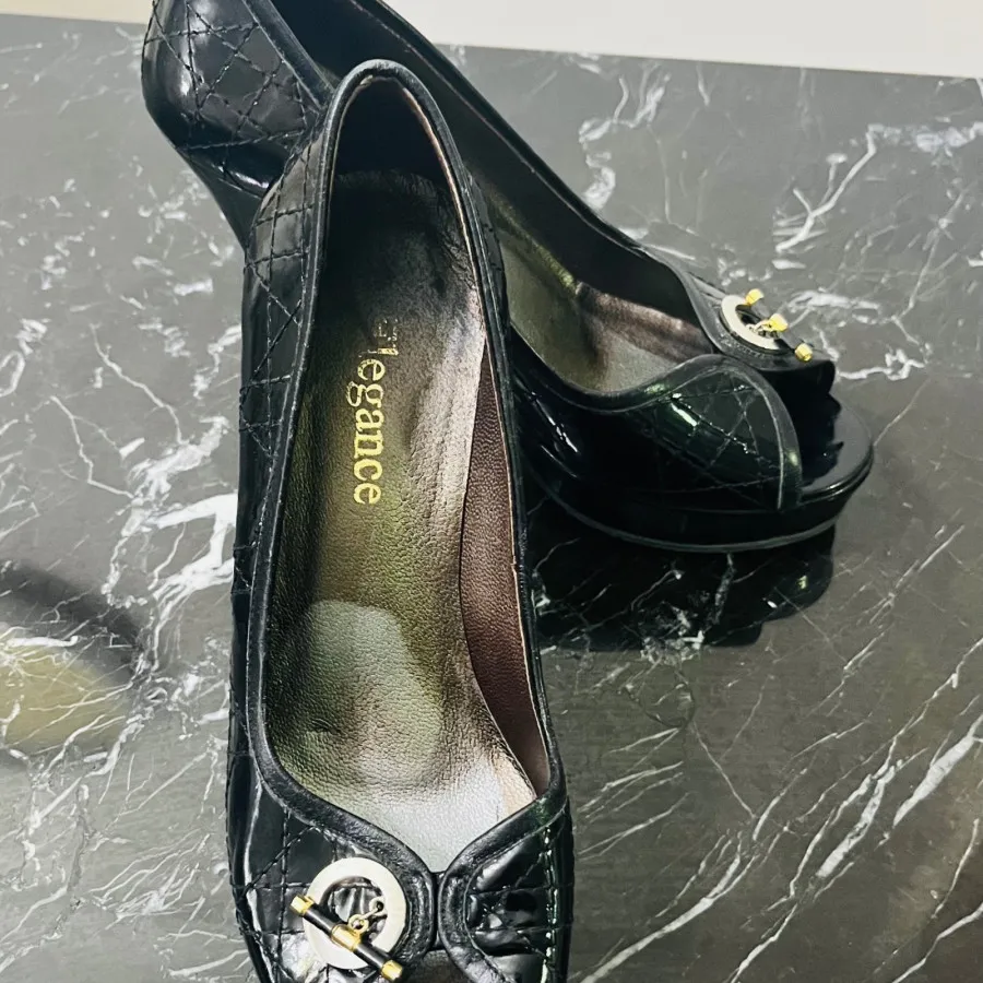 کفش مجلسی ورنی دوخت