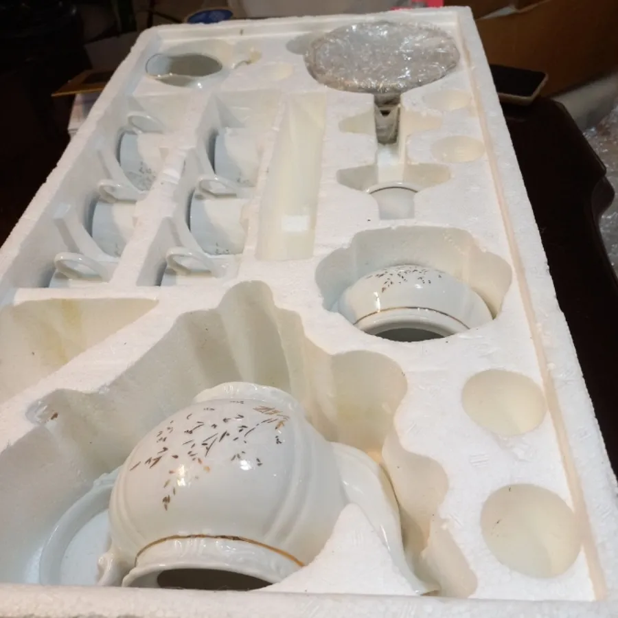 سرویس چایخوری چینی زرین