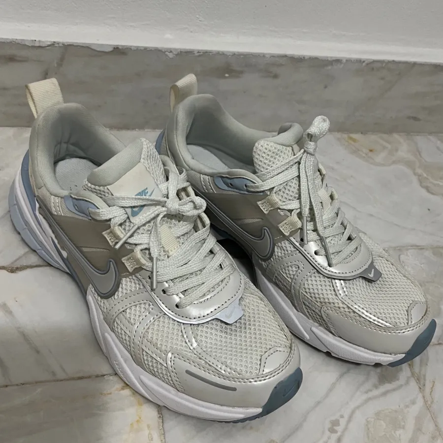 کتونی v2k سایز 41