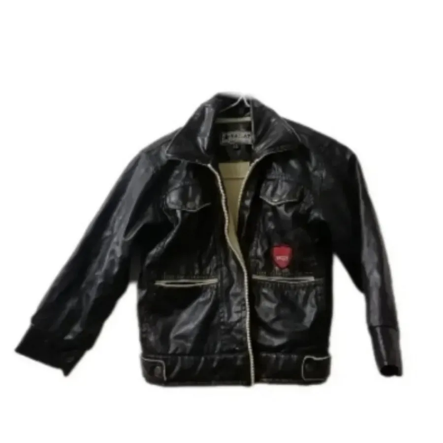 دو عدد کت بچگانه