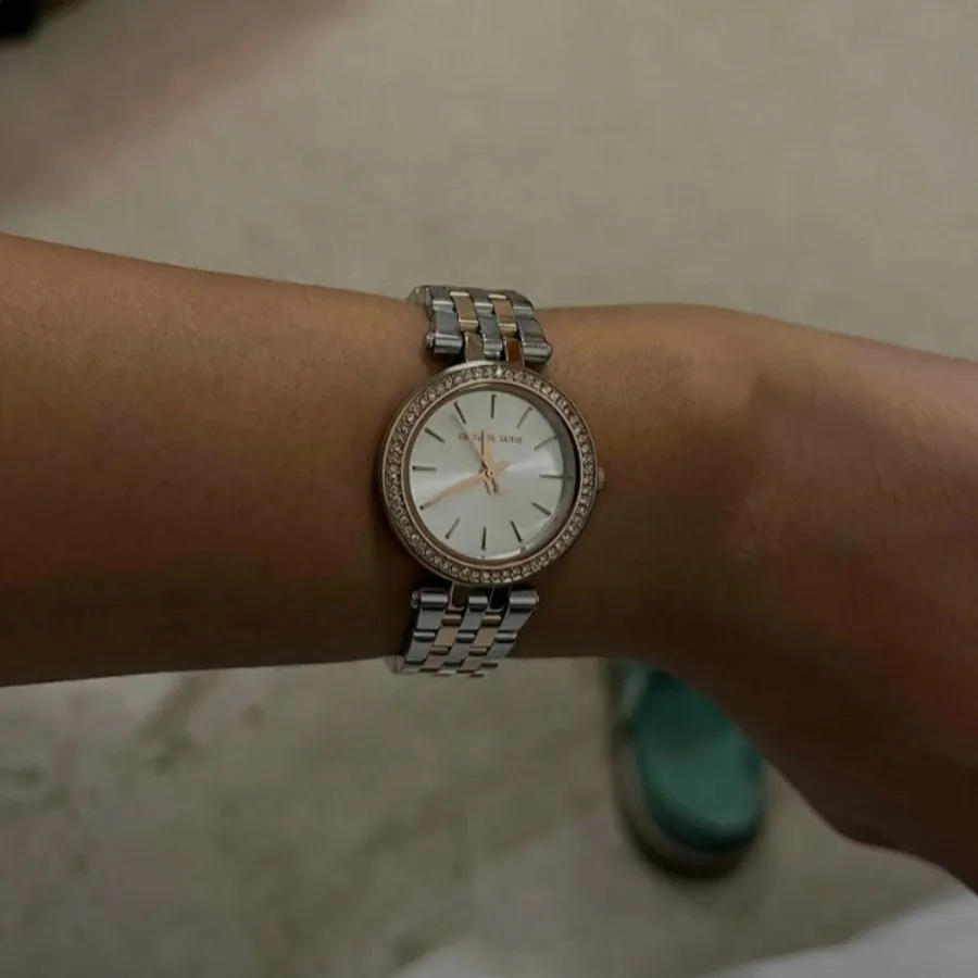 ساعت مایکل کورس