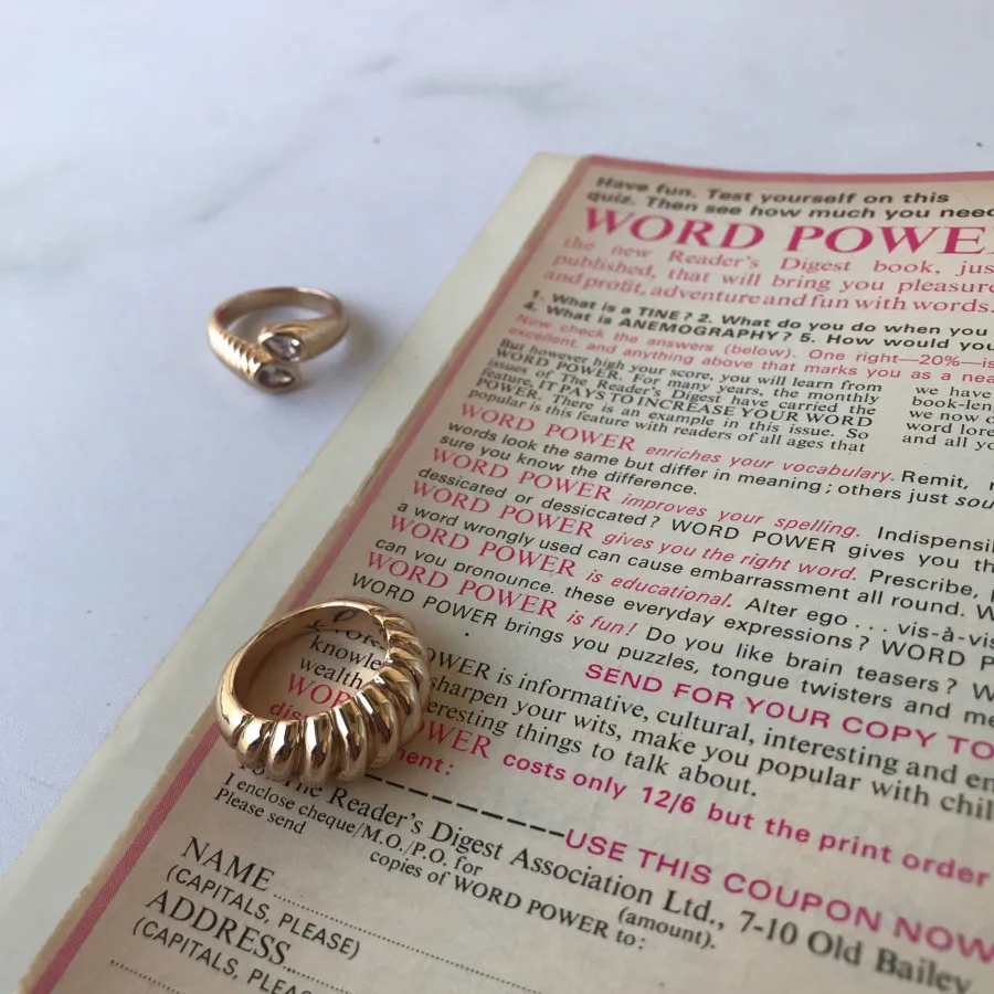 انگشتر سواروسکیی