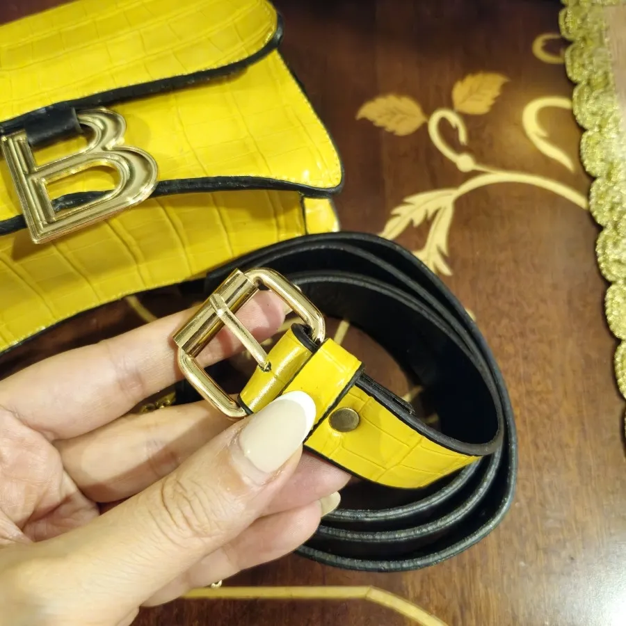 کیف ورنی دوشی و کمری ترک