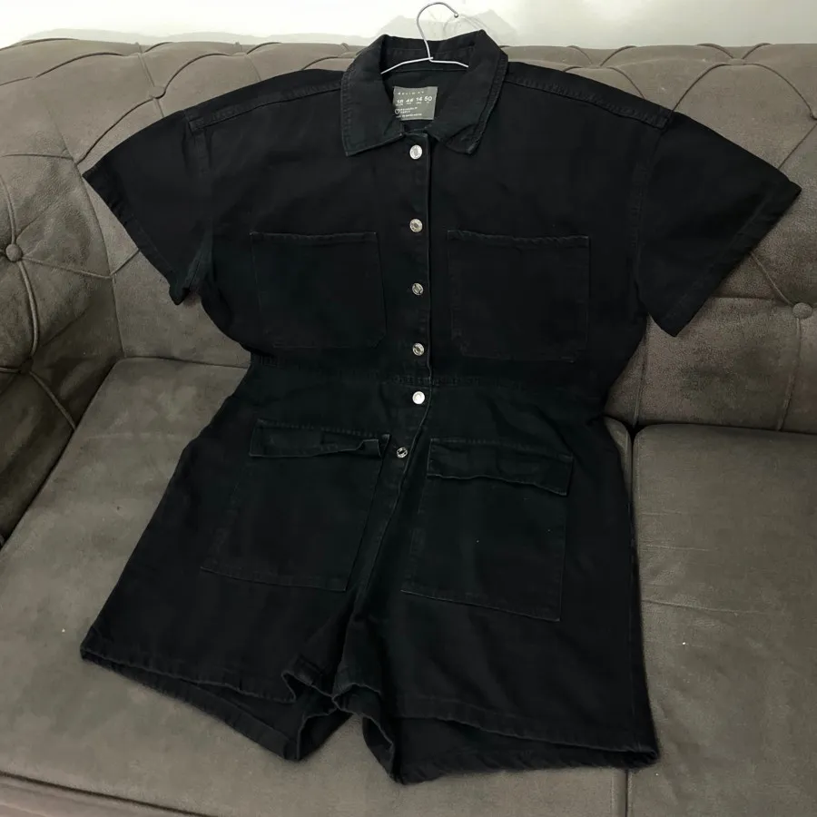 سرهمی لی اورال جین