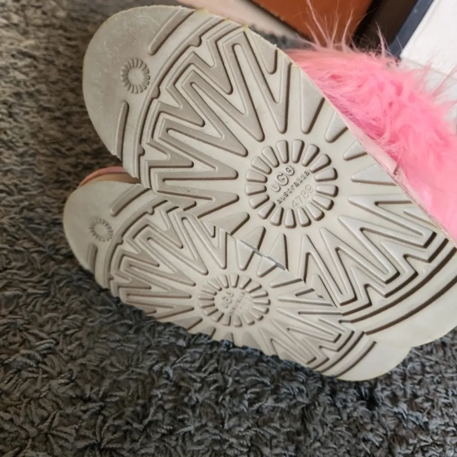 آگ خزدار پینکی