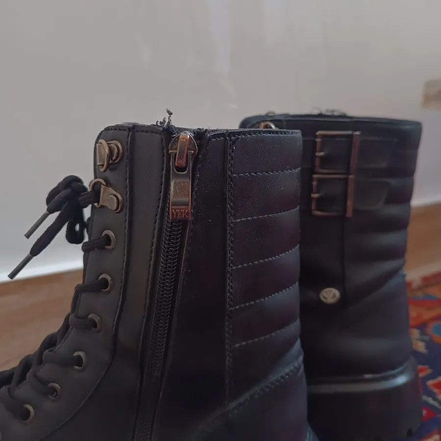 نیم بوت بندی