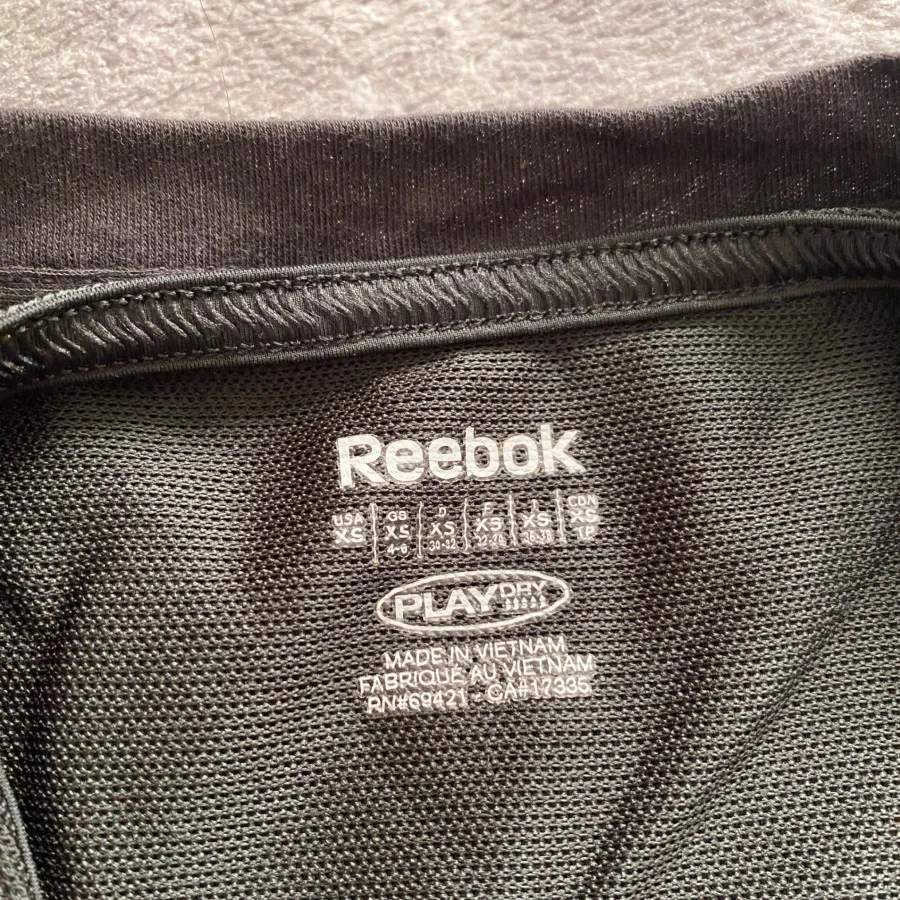 تاپ ورزشی ریباک