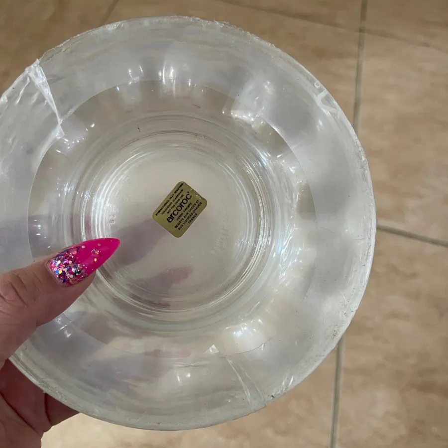 فنجون نعلبکی