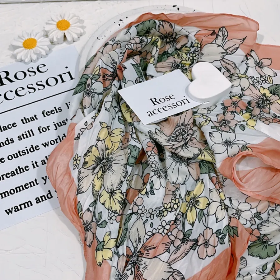 مینی اسکارف