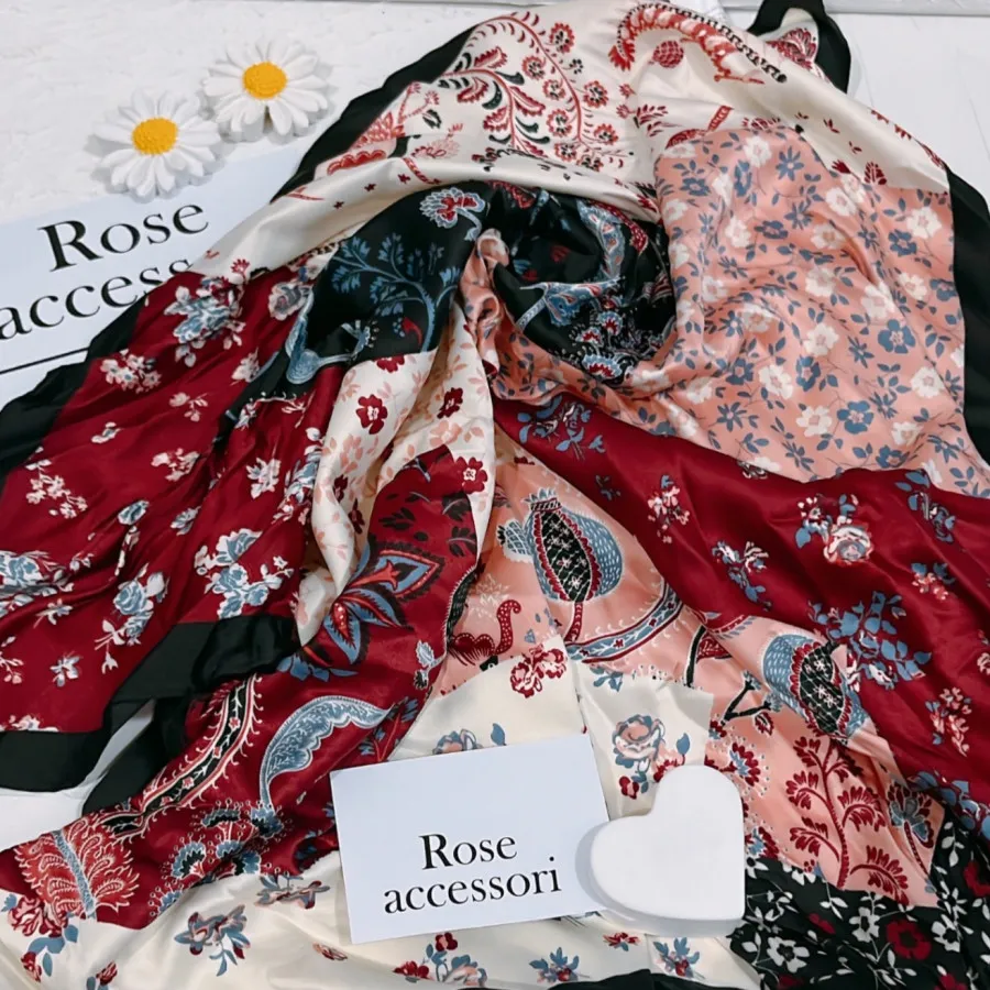 مینی اسکارف