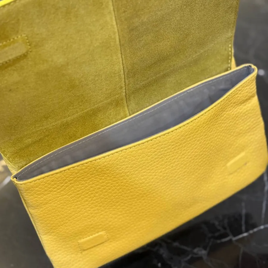 کیف زنانه چرم مشهد