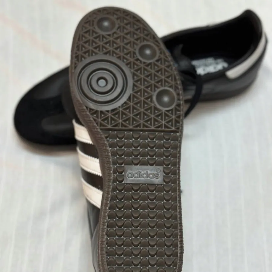 کفش ورزشی سامبا