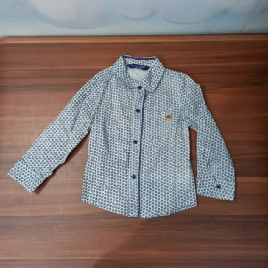 پیراهن بچگانه