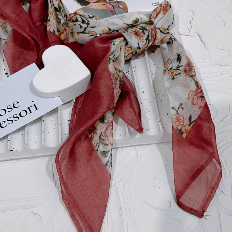 مینی اسکارف