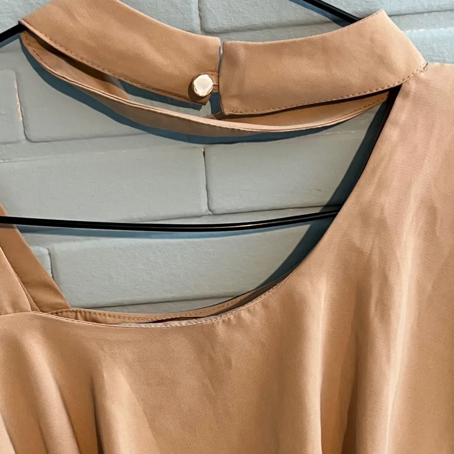 شومیز یقه رومی