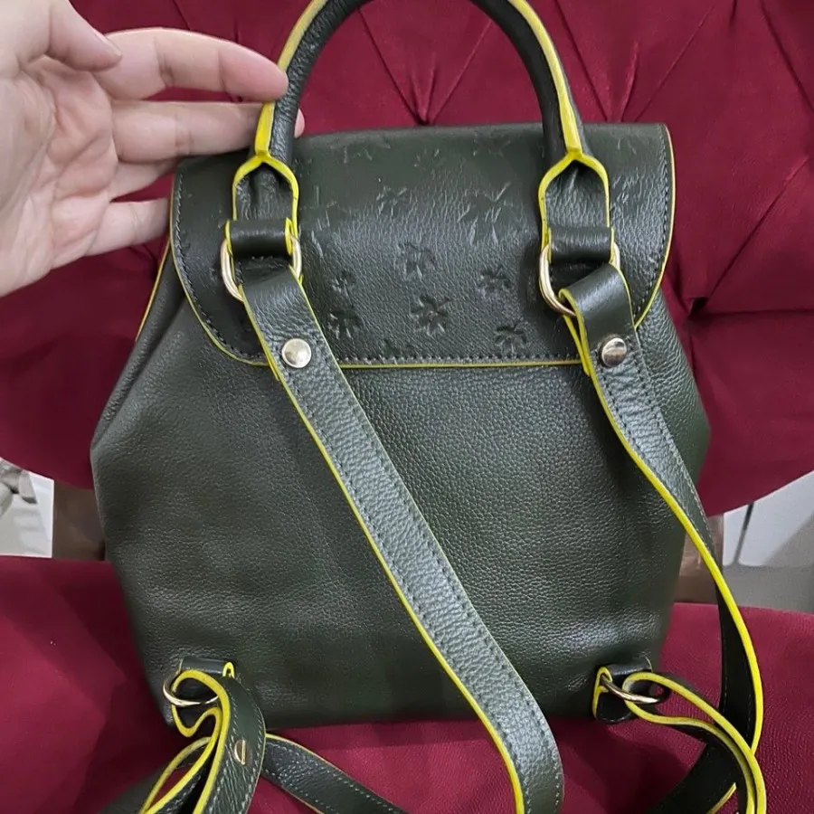 کوله پشتی زنانه نوین چرم