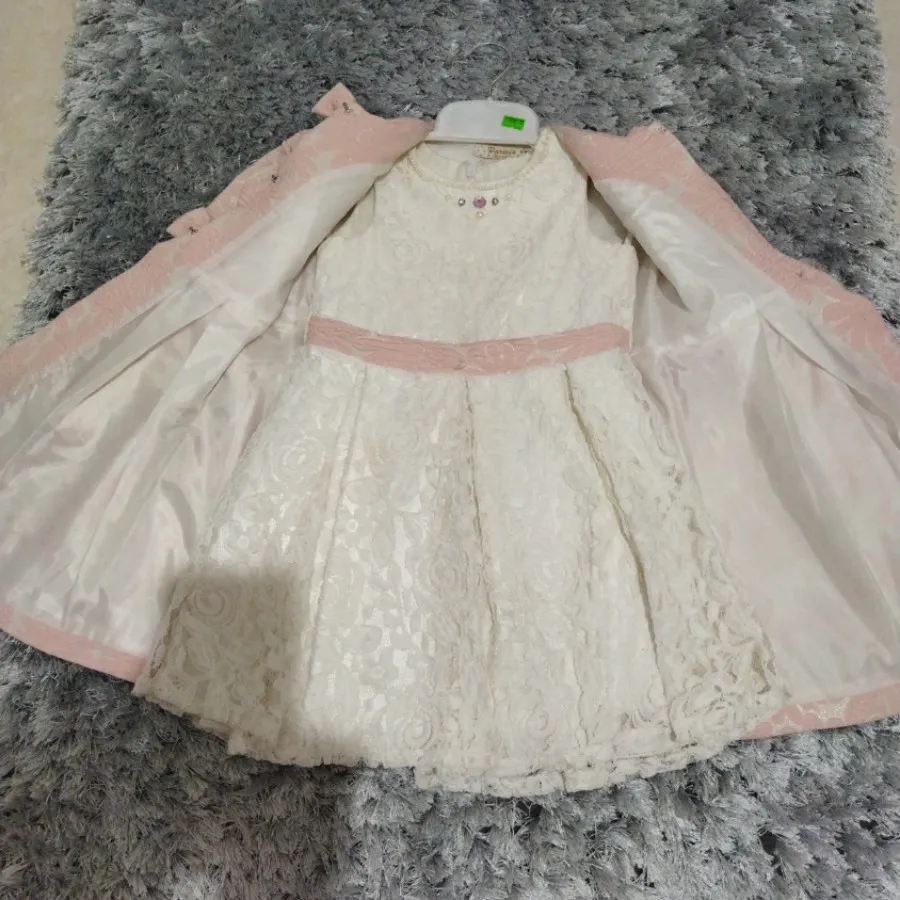 پیراهن دخترانه