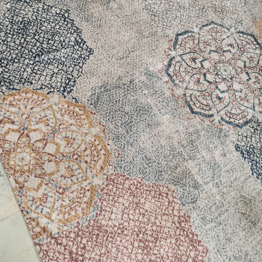 سه عدد روفرشی پشت کشدار