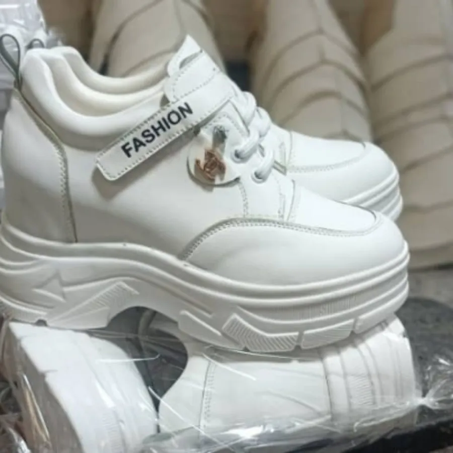 کتونی دخترانه لژ بلند