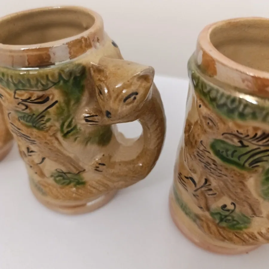 پارچ و لیوان سفالی قدیم