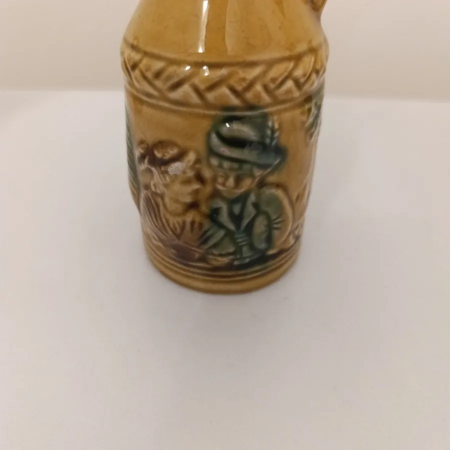 پارچ و آبلیمو خوری